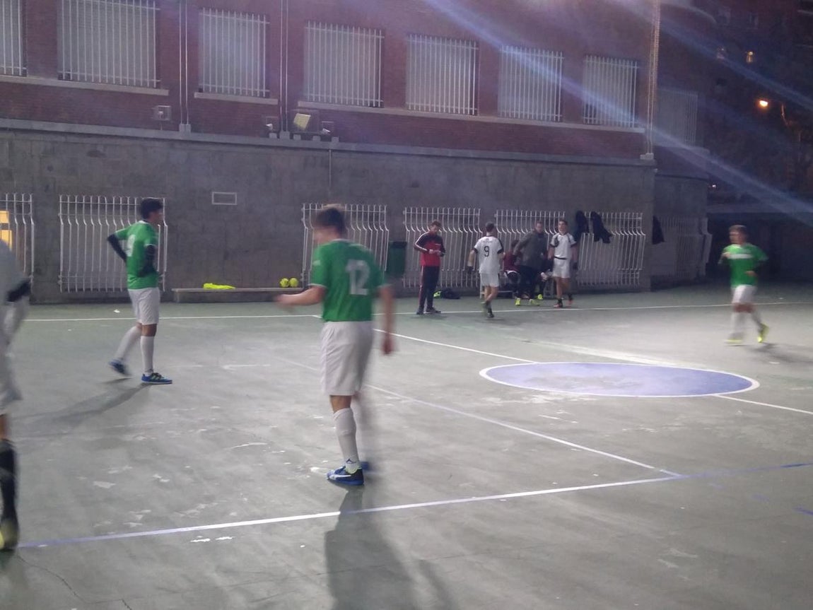 Las mejores imágenes del partido disputado entre Jesús Maestro y Salesianos San Miguel