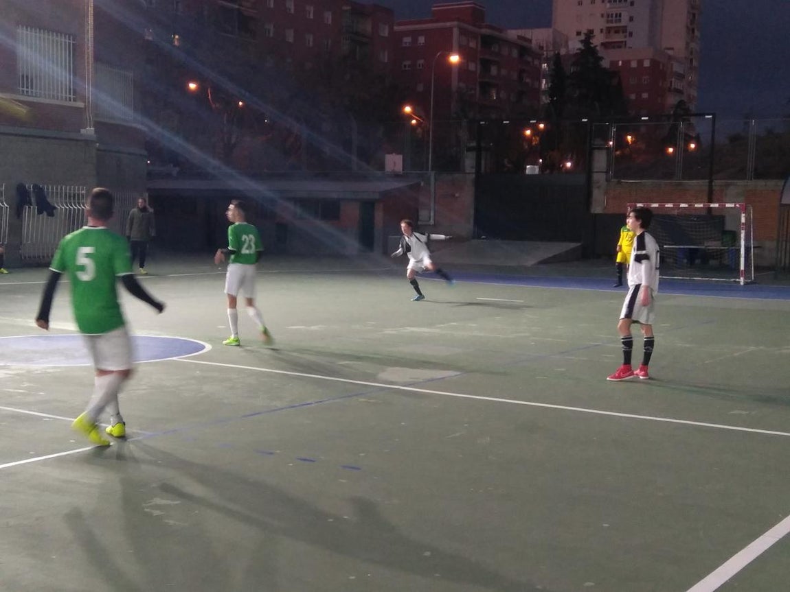 Las mejores imágenes del partido disputado entre Jesús Maestro y Salesianos San Miguel