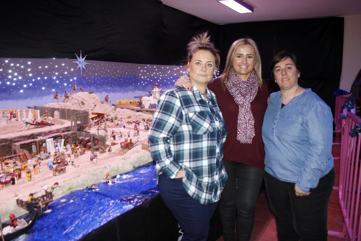 Belenes solidarios con figuras de «playmobil»