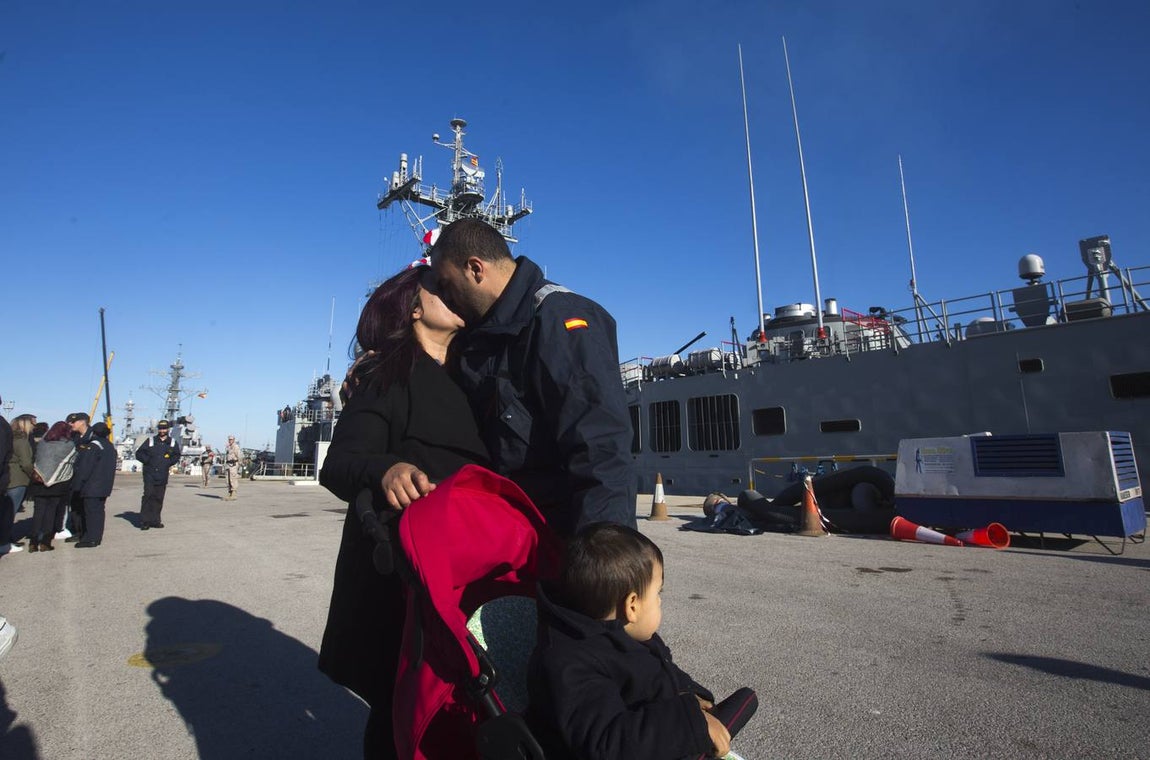 La fragata &#039;Santa María&#039; parte hacia la operación &#039;Sophia&#039; (II)