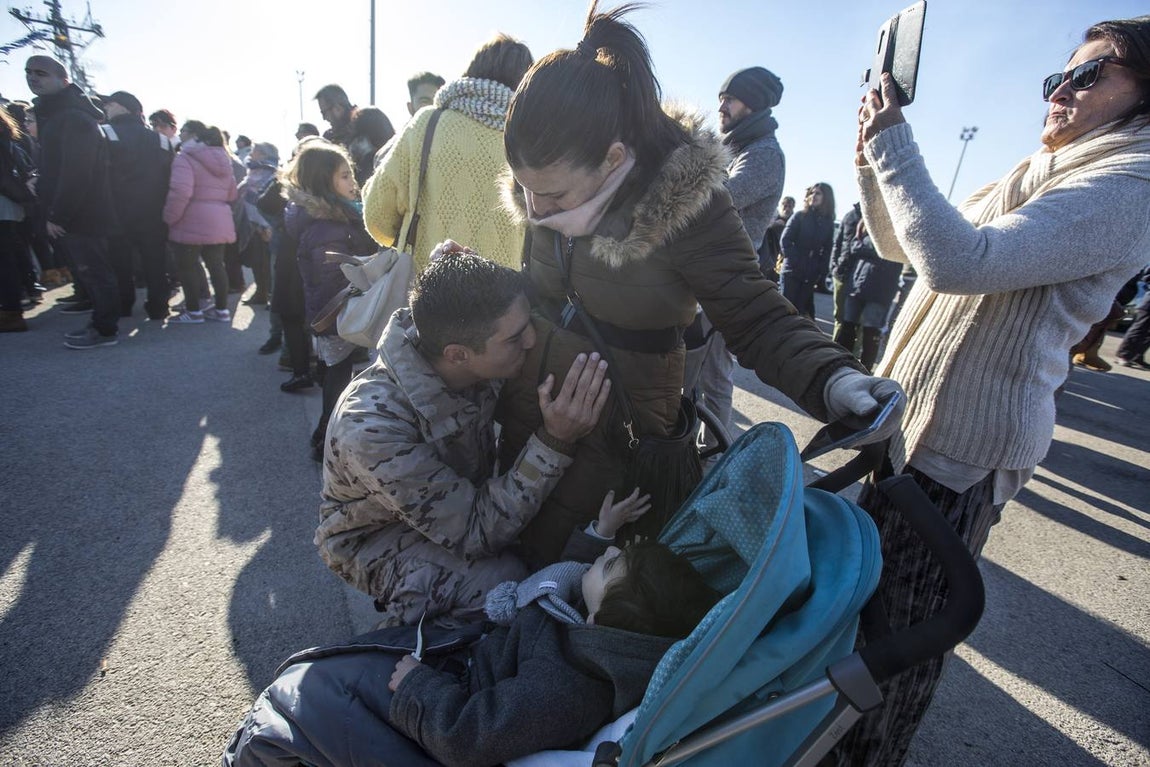 La fragata &#039;Santa María&#039; parte hacia la operación &#039;Sophia&#039; (II)