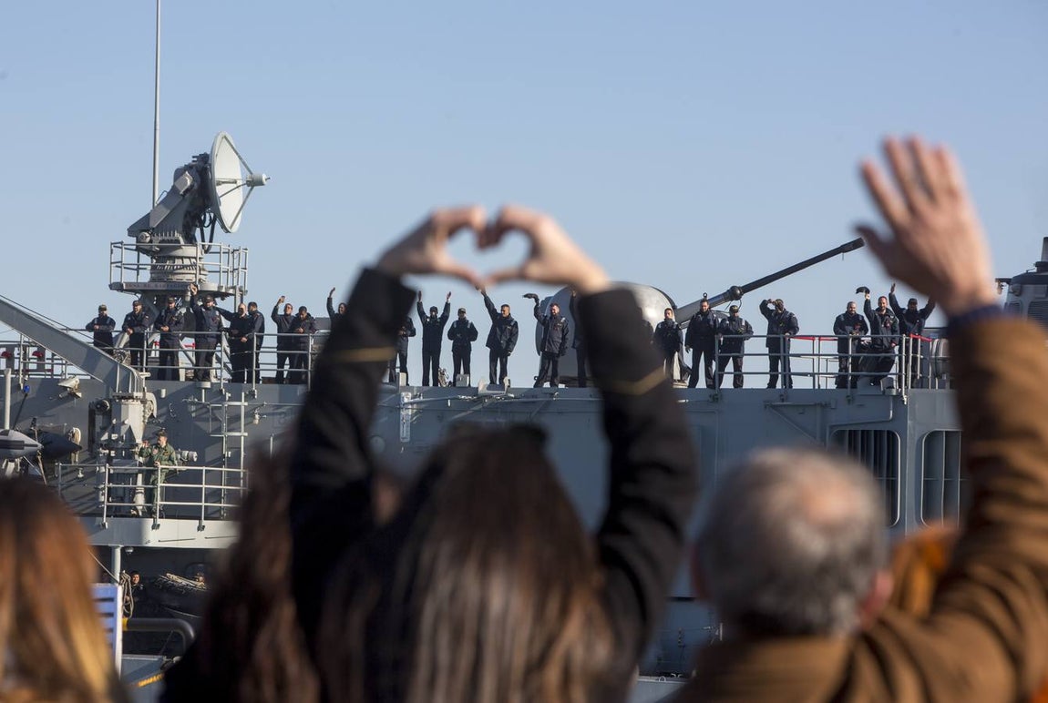 La fragata &#039;Santa María&#039; parte hacia la operación &#039;Sophia&#039; (II)