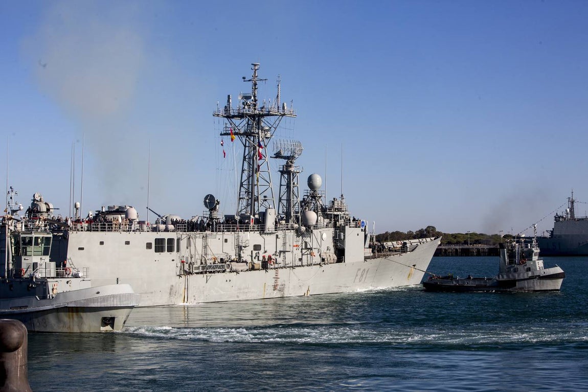 La fragata &#039;Santa María&#039; parte hacia la operación &#039;Sophia&#039; (II)