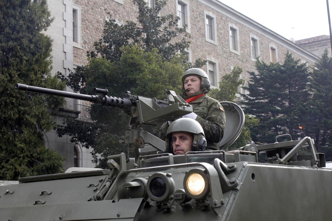 El acto castrense de la Academia de Infantería, en imágenes