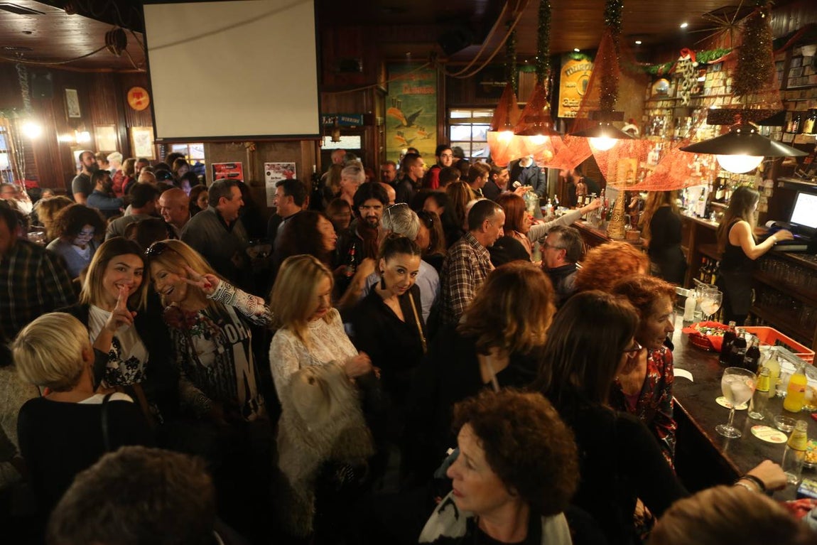Fotos: Las zambombas animan la navidad en la provincia de Cádiz