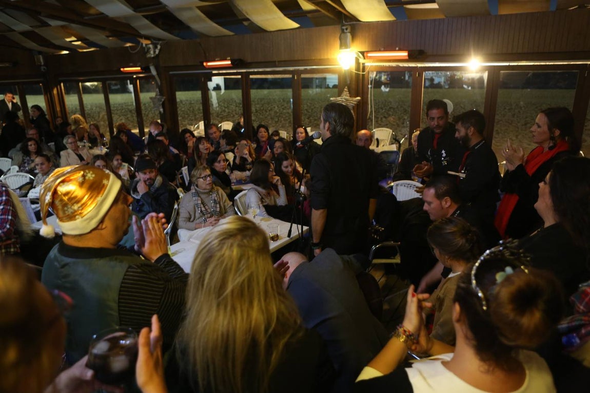 Fotos: Las zambombas animan la navidad en la provincia de Cádiz