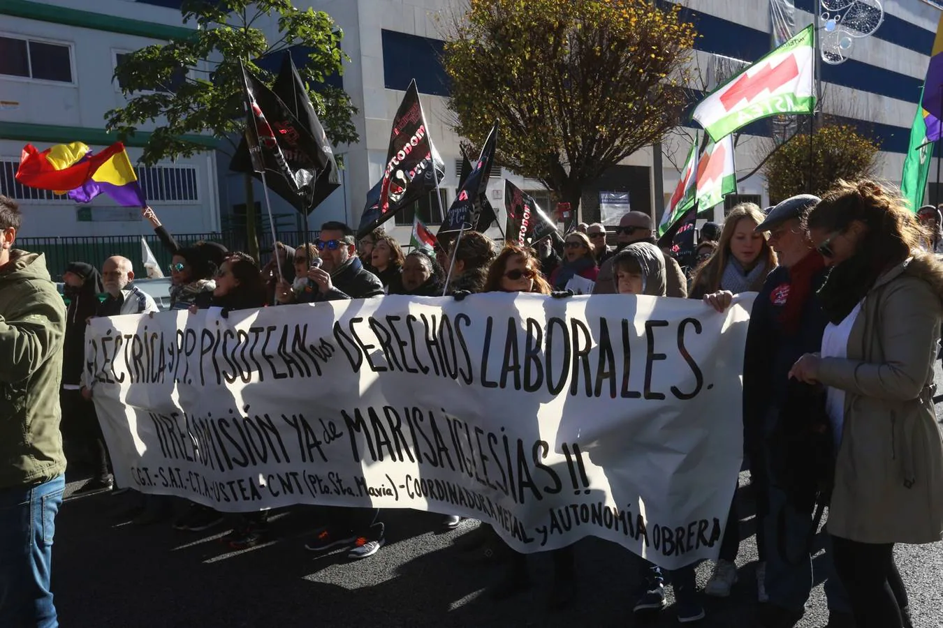 GALERÍA: Las imágenes de la marcha por el empleo