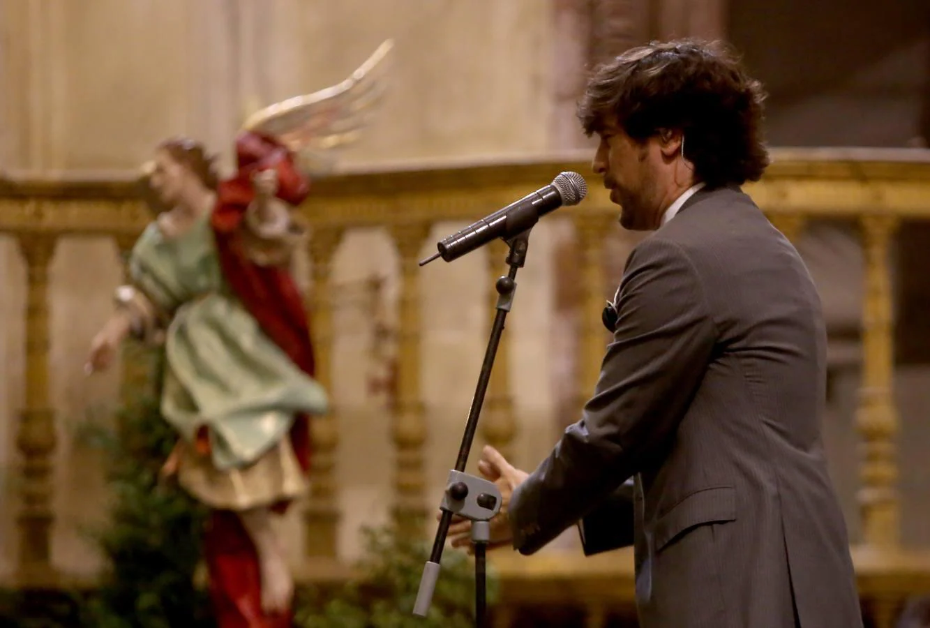 Lombo trae la Navidad a la catedral de Cádiz
