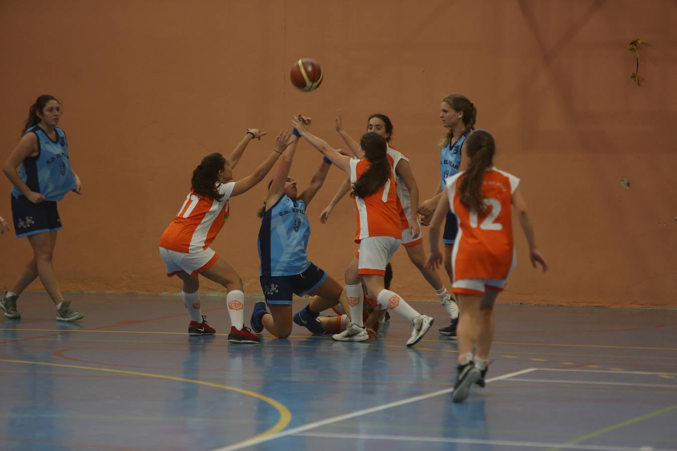 Fotos: Balonmano en Mirandilla. Olimpiadas Marianistas (II)