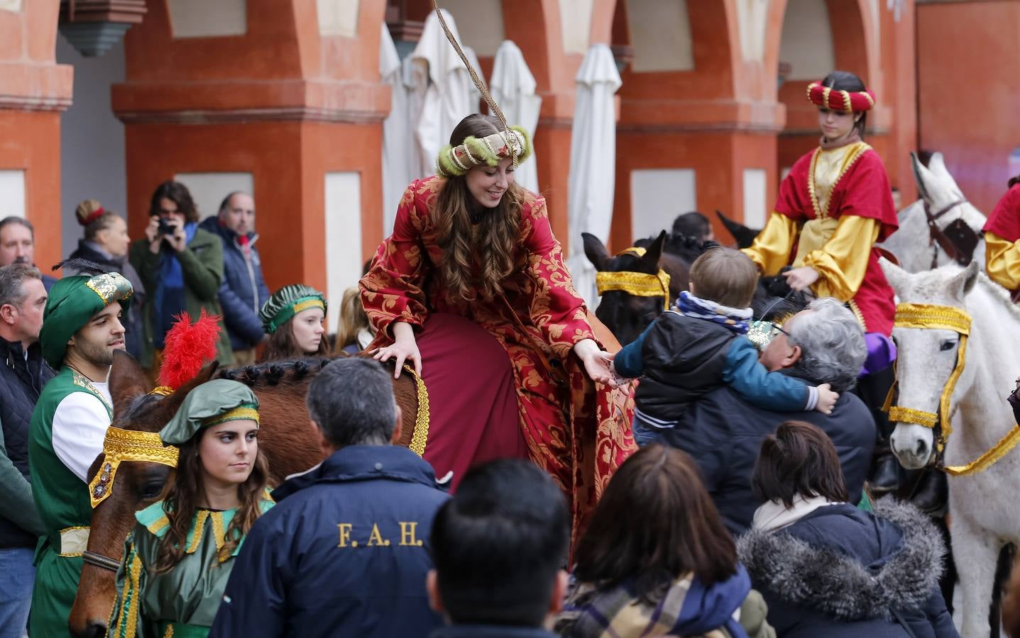 Las mejores imágenes de la visita de la cartera real a Córdoba