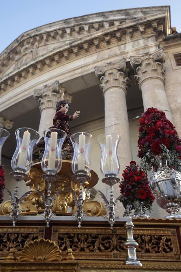 La procesión de El Niño Jesús de Córdoba, en imágenes