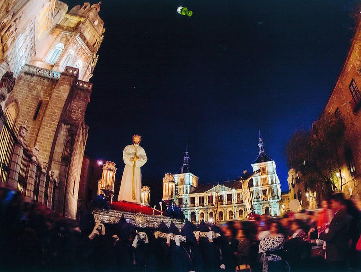 Marzo. Semana Santa en Toledo, fiesta declarada de Interés Turístico Internacional. Fotografía David Blázquez