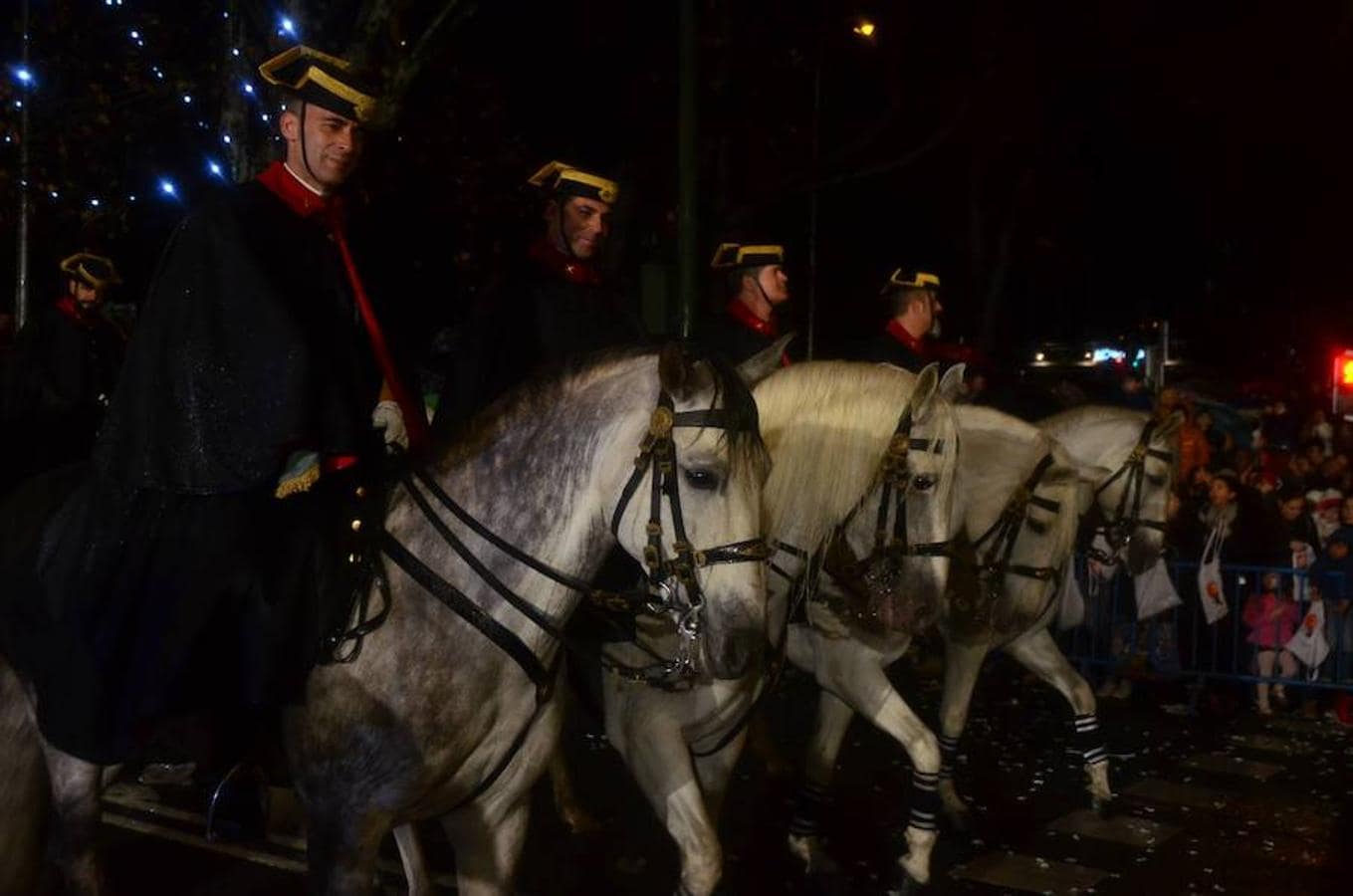 La cabalgata de los Reyes Magos de Madrid, en imágenes