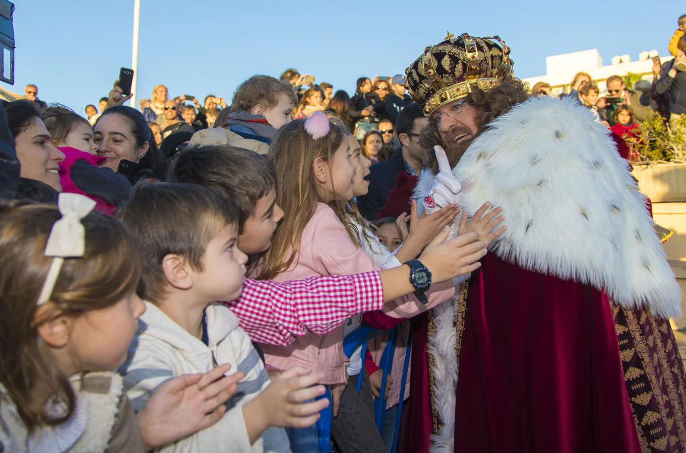 La Cabalgata de Reyes Magos de Alicante, en imágenes. 