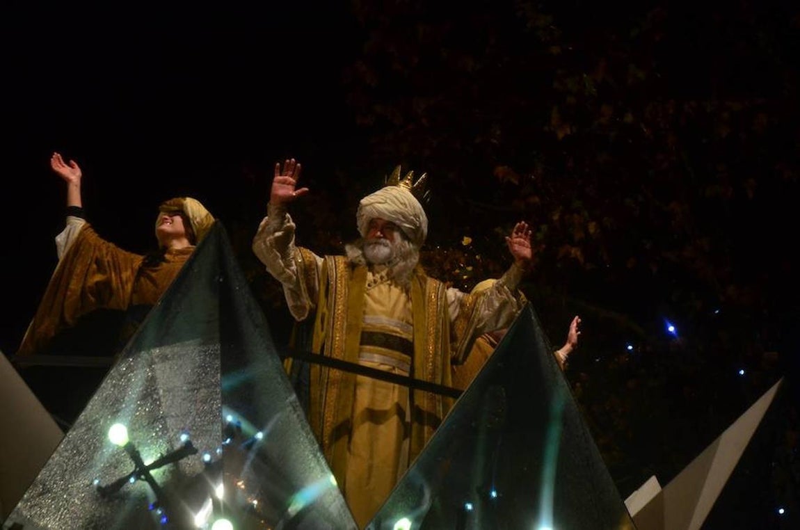 La cabalgata de los Reyes Magos de Madrid, en imágenes