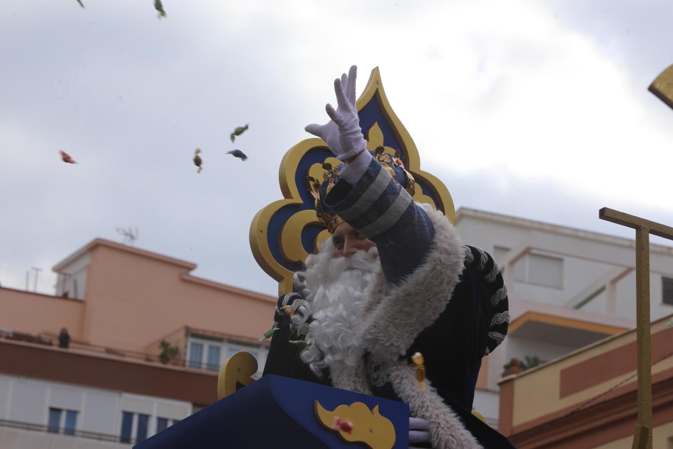 FOTOS: La Cabalgata de los Reyes Magos de Cádiz