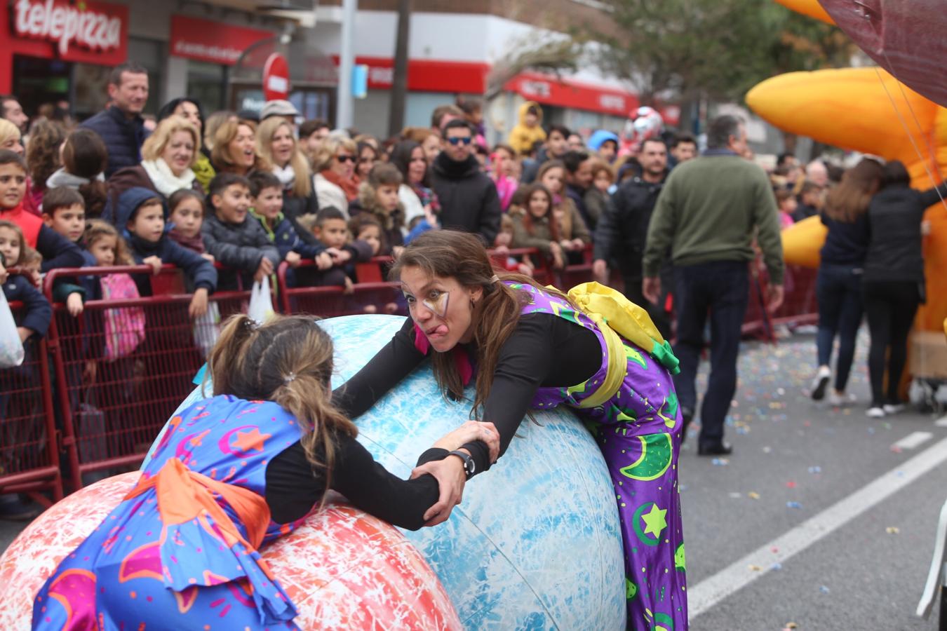 FOTOS: La Cabalgata de los Reyes Magos de Cádiz