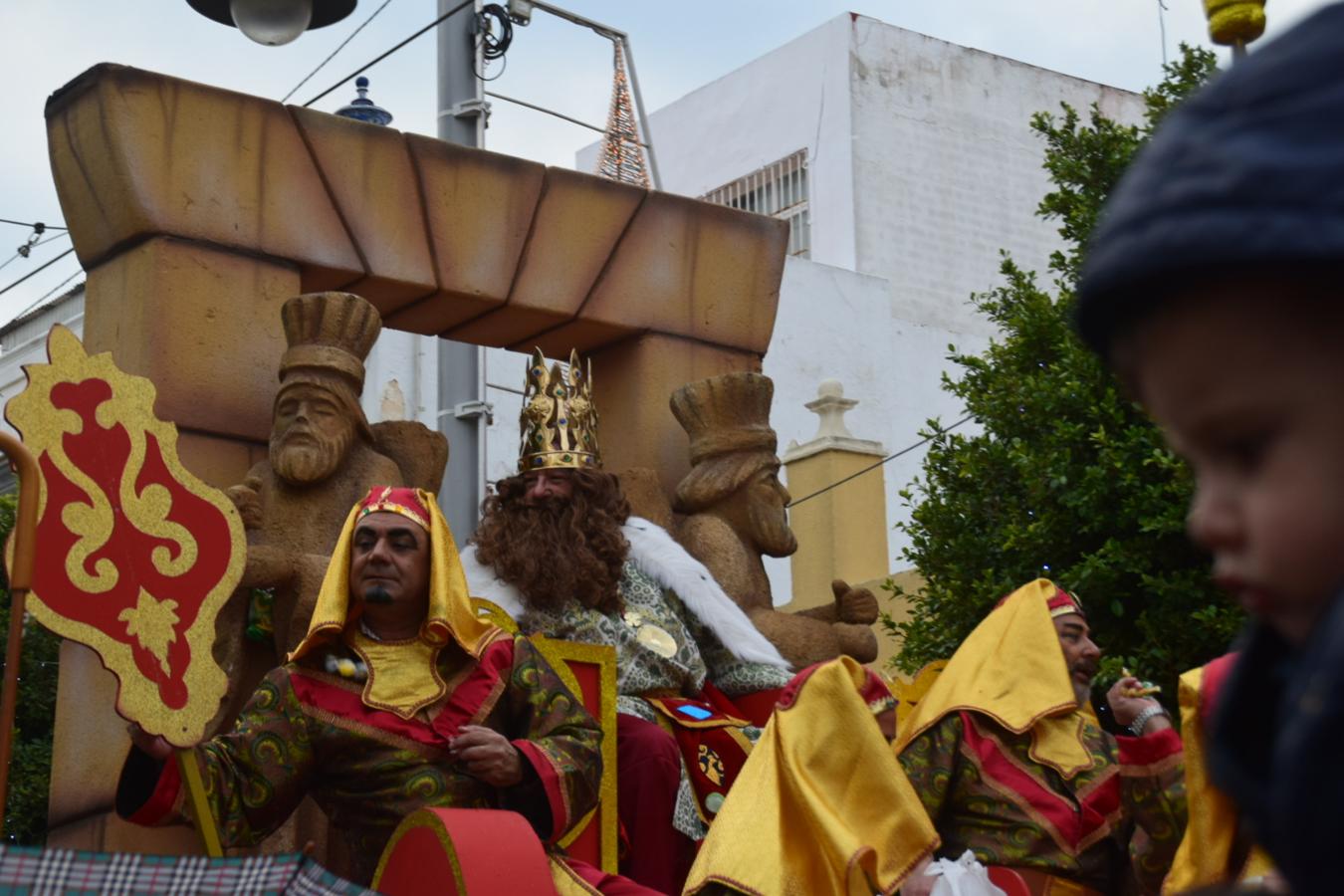 Las Cabalgatas de Reyes de la Bahía, en imágenes