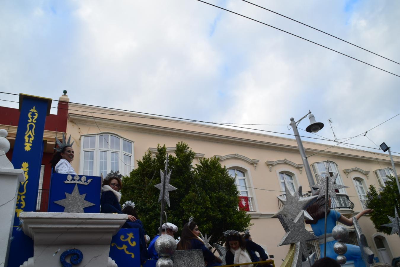 Las Cabalgatas de Reyes de la Bahía, en imágenes