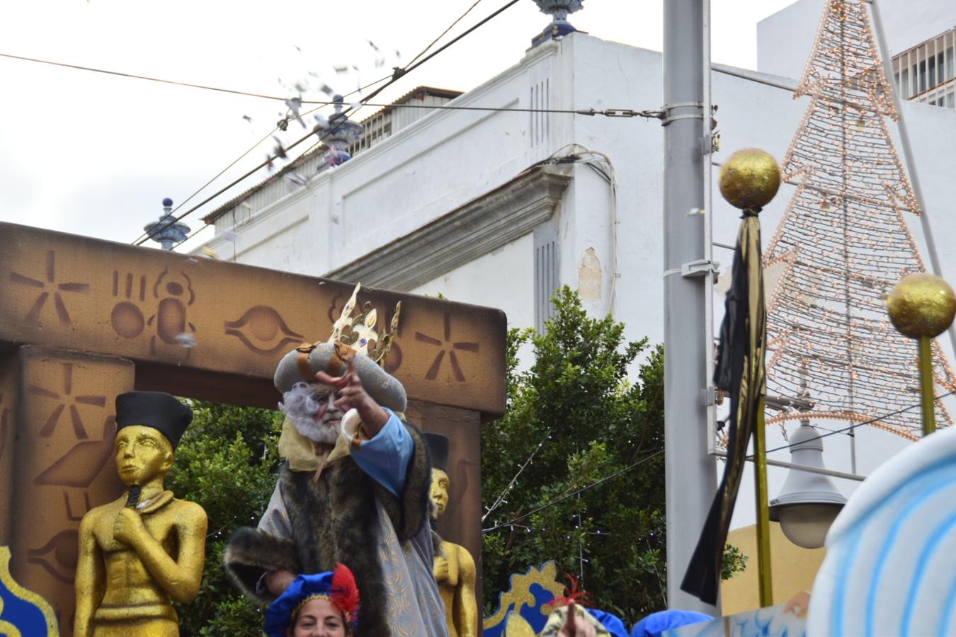 Las Cabalgatas de Reyes de la Bahía, en imágenes