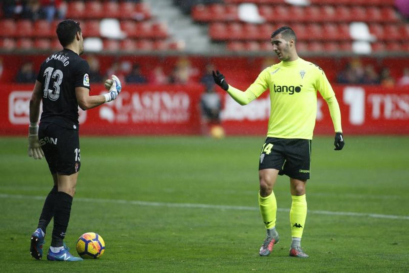 El Sporting de Gijón-Córdoba CF, en imágenes