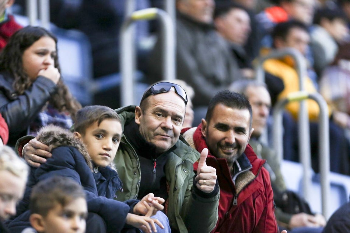 FOTOS: Búscate en la gradas de Carranza