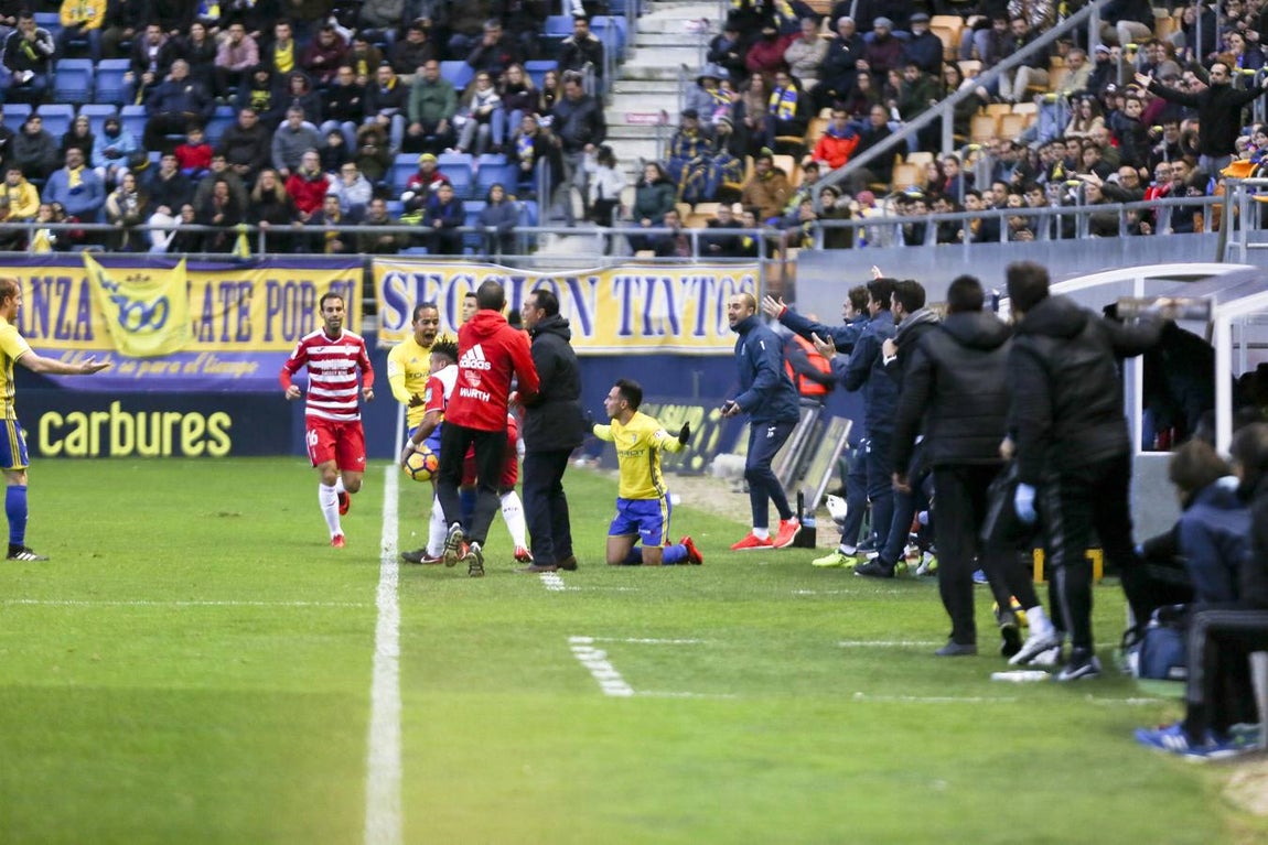 Fotos: Las imágenes del Cádiz CF 1-0 Granada CF