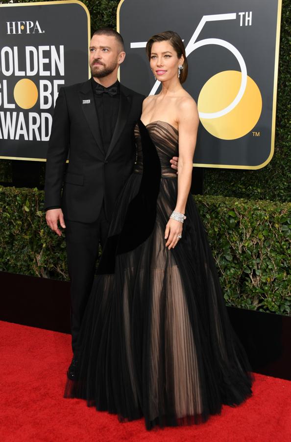 Justin Timberlake junto a Jessica Biel, que lucía sandalias de Jimmy Choo. 
