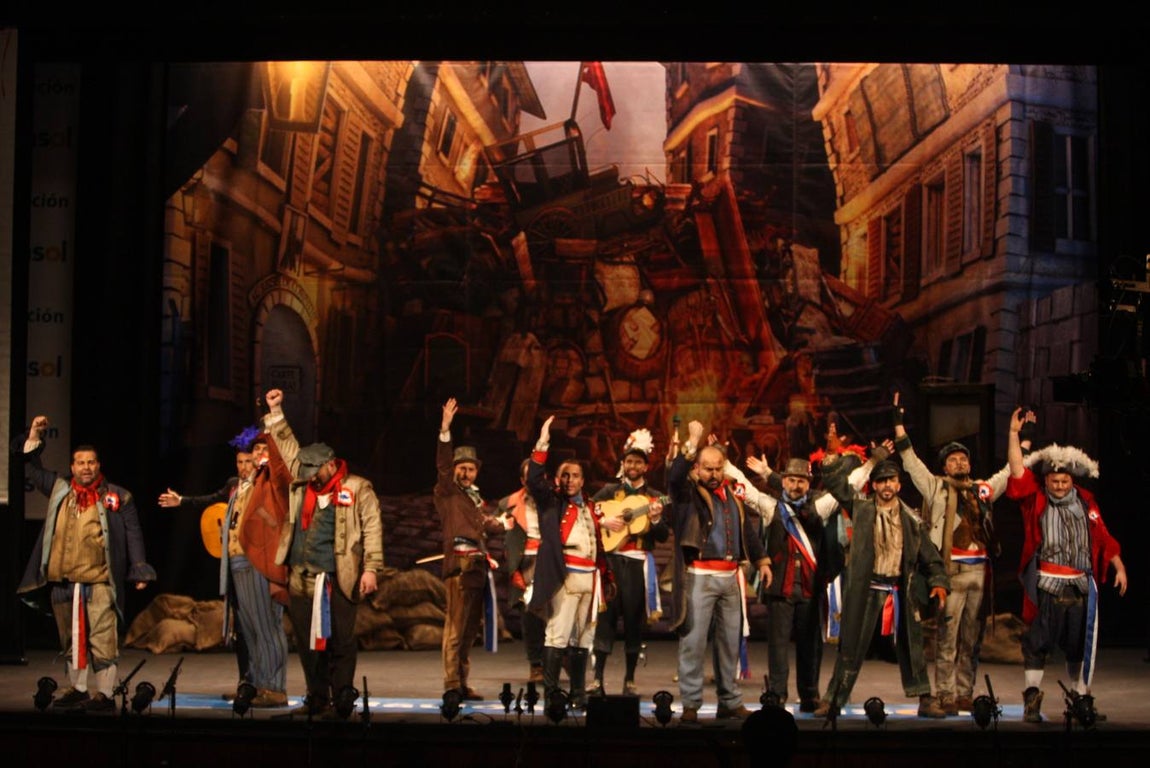 Carnaval de Cádiz 2018: la actuación de «Pueblo llano» en imágenes