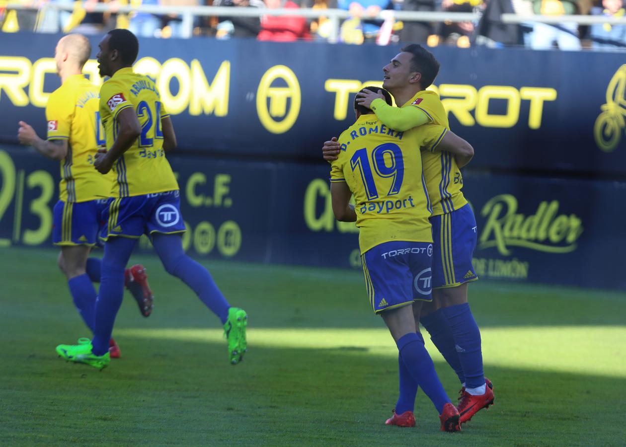 FOTOS: Así ha sido el Cádiz CF - Córdoba CF en imágenes