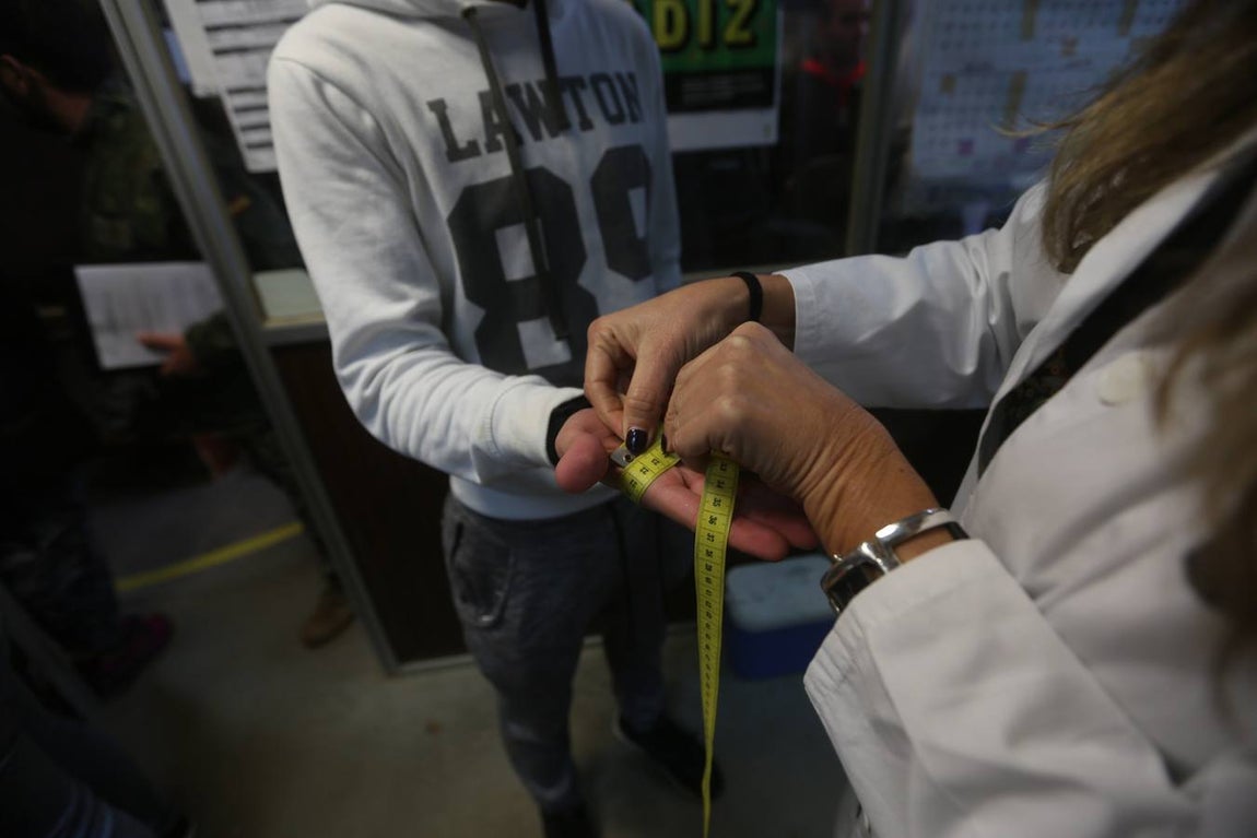 Incorporación de 699 aspirantes a militar de tropa en el acuartelamiento de Camposoto