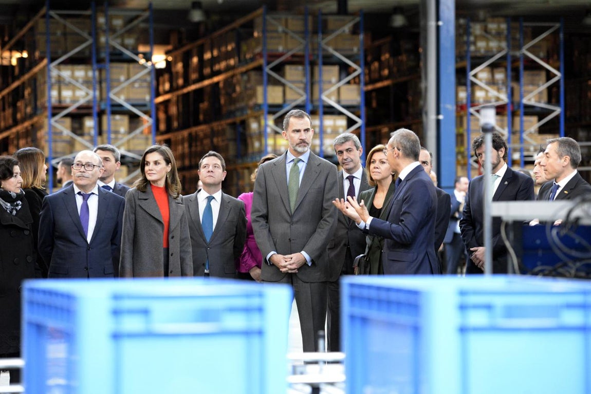 En imágenes: los Reyes, en la sede de Joma