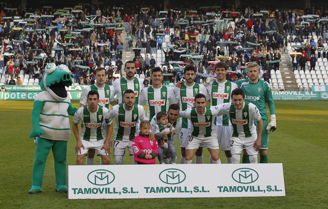 El mejor ambiente de la temporada en el estadio El Arcángel de Córdoba, en imágenes
