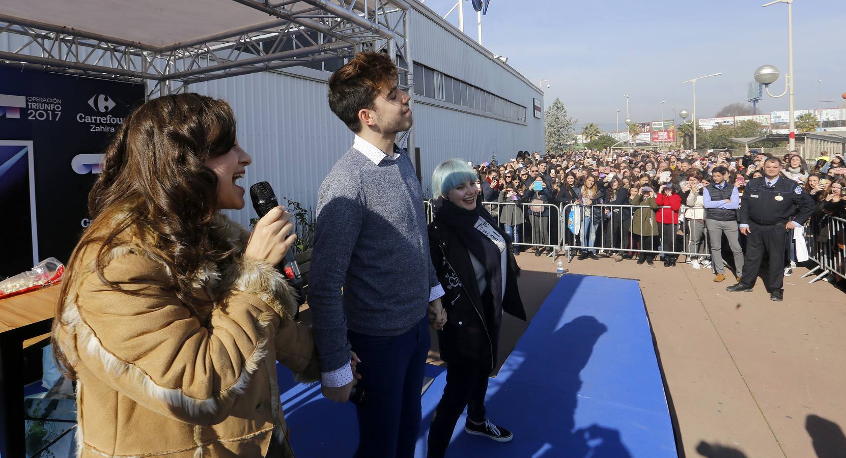 La firma de discos de los chicos de Operación Triunfo en Córdoba, en imágenes