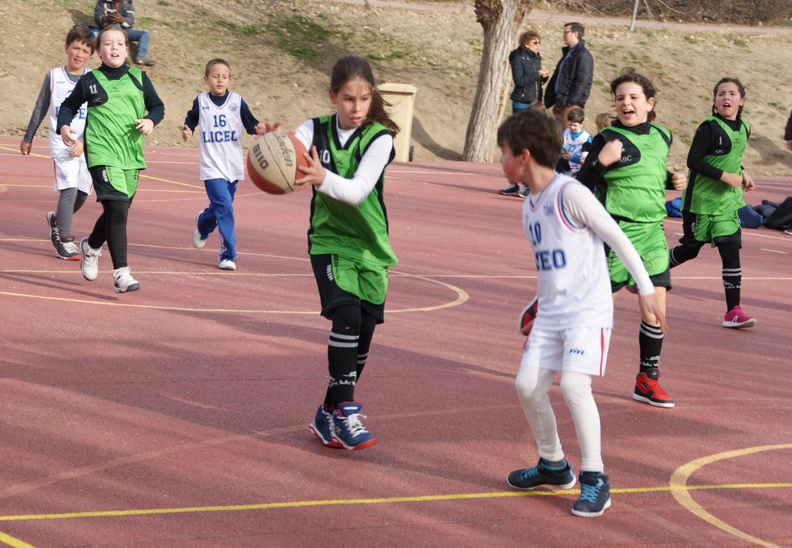 Las mejores imágenes del partido entre Liceo Francés y Virgen de Mirasierra “B”