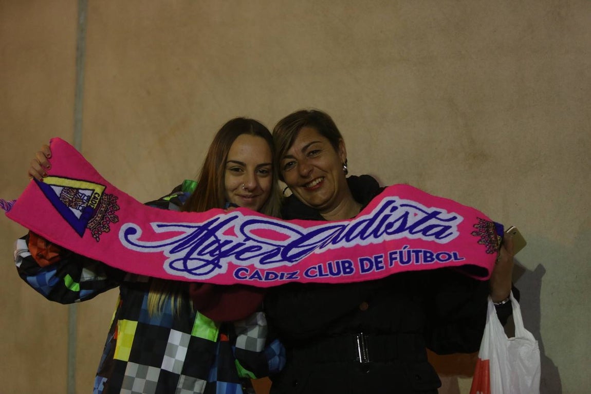 Búscate en el Cádiz-Lugo en las gradas de Carranza