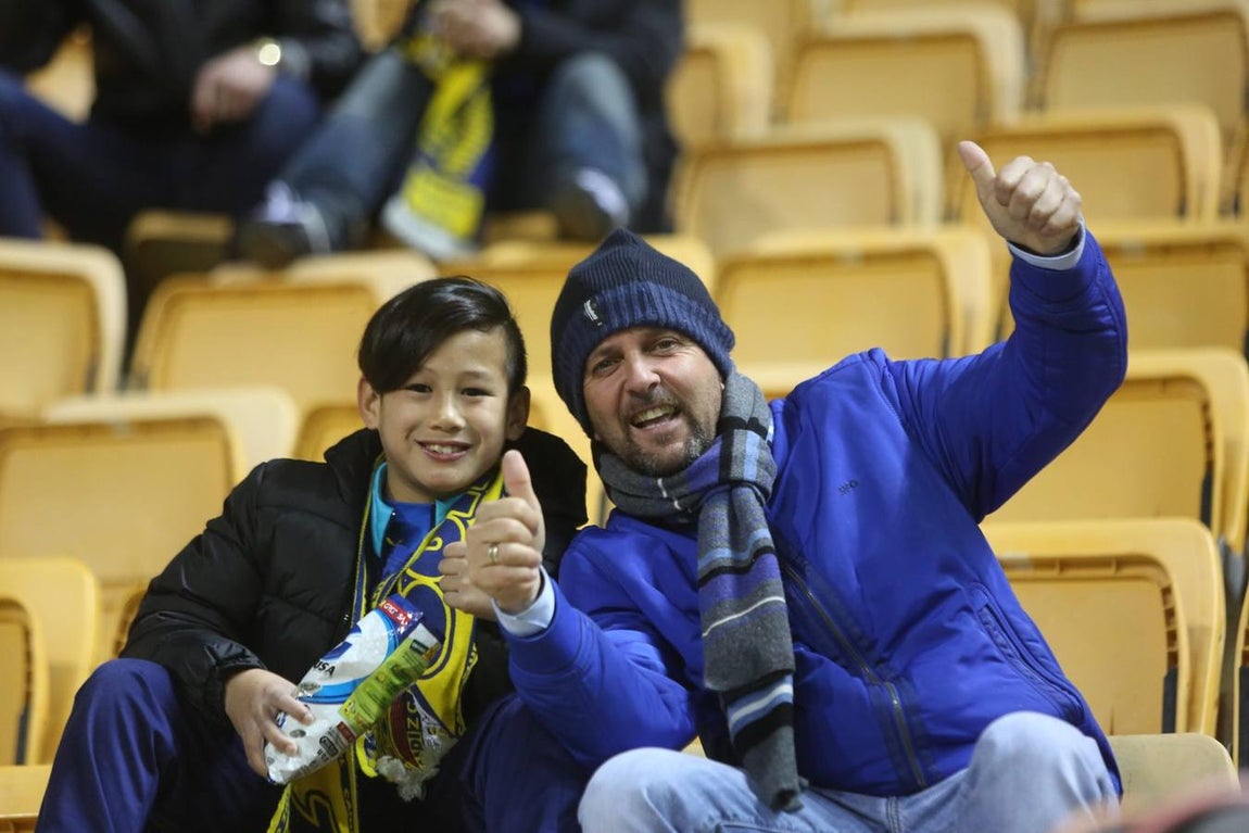 Búscate en el Cádiz-Lugo en las gradas de Carranza