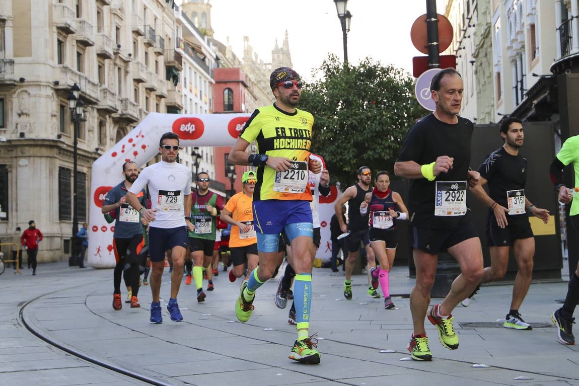 ¿Has corrido la Media Maratón de Sevilla? ¡Búscate aquí!