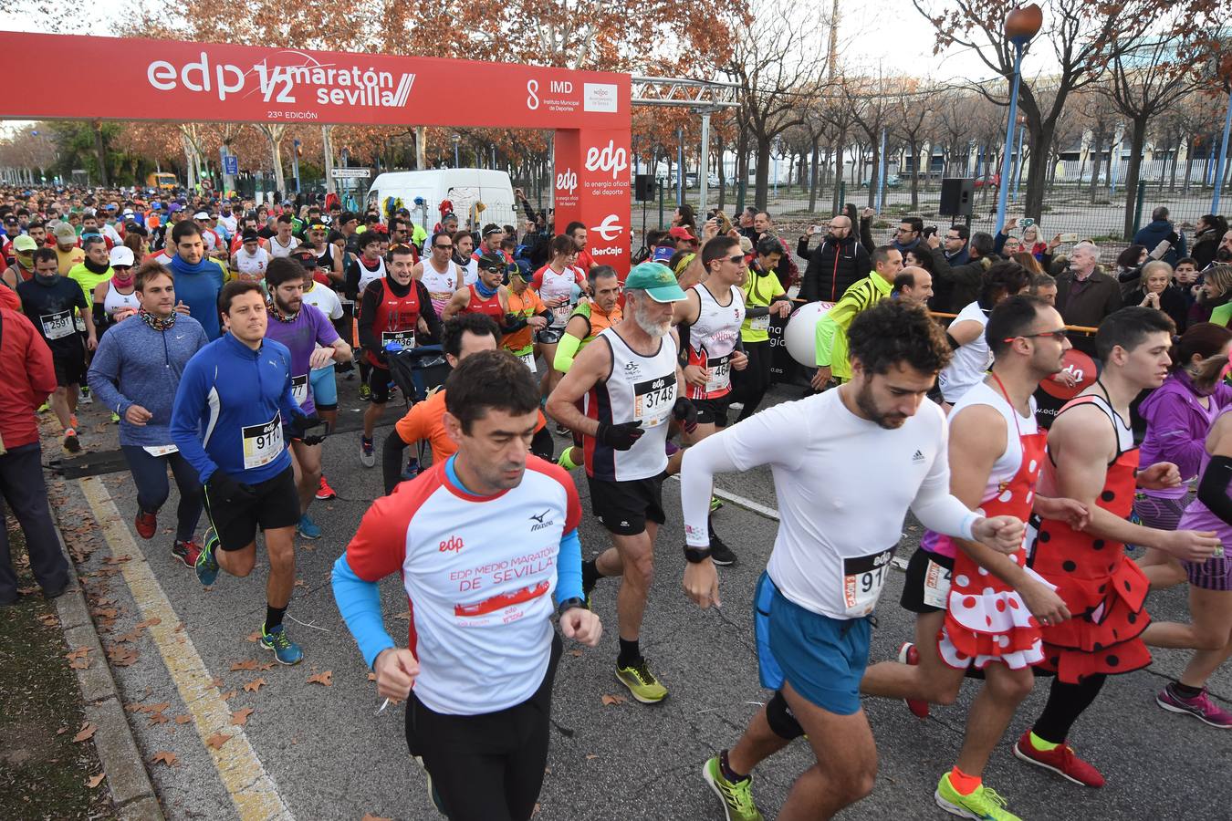 ¿Has corrido la Media Maratón de Sevilla? ¡Búscate aquí! (y 3)