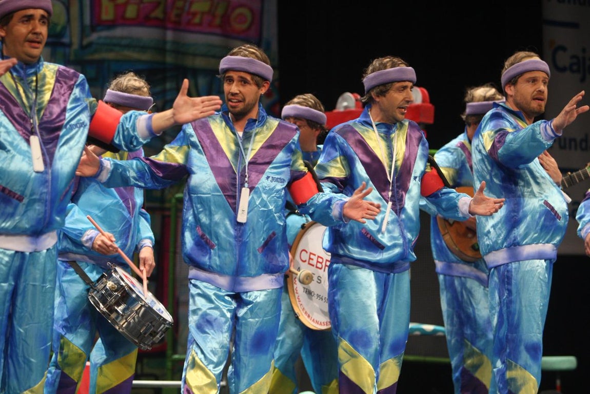 FOTOS: chirigota Los crazy de los 40 en el COAC 2018