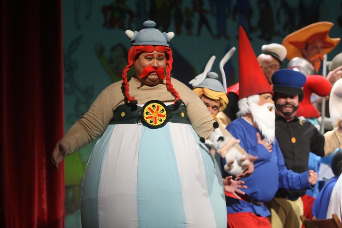 FOTOS: coro &#039;Los nostálgicos de la Transición&#039; en el COAC 2018