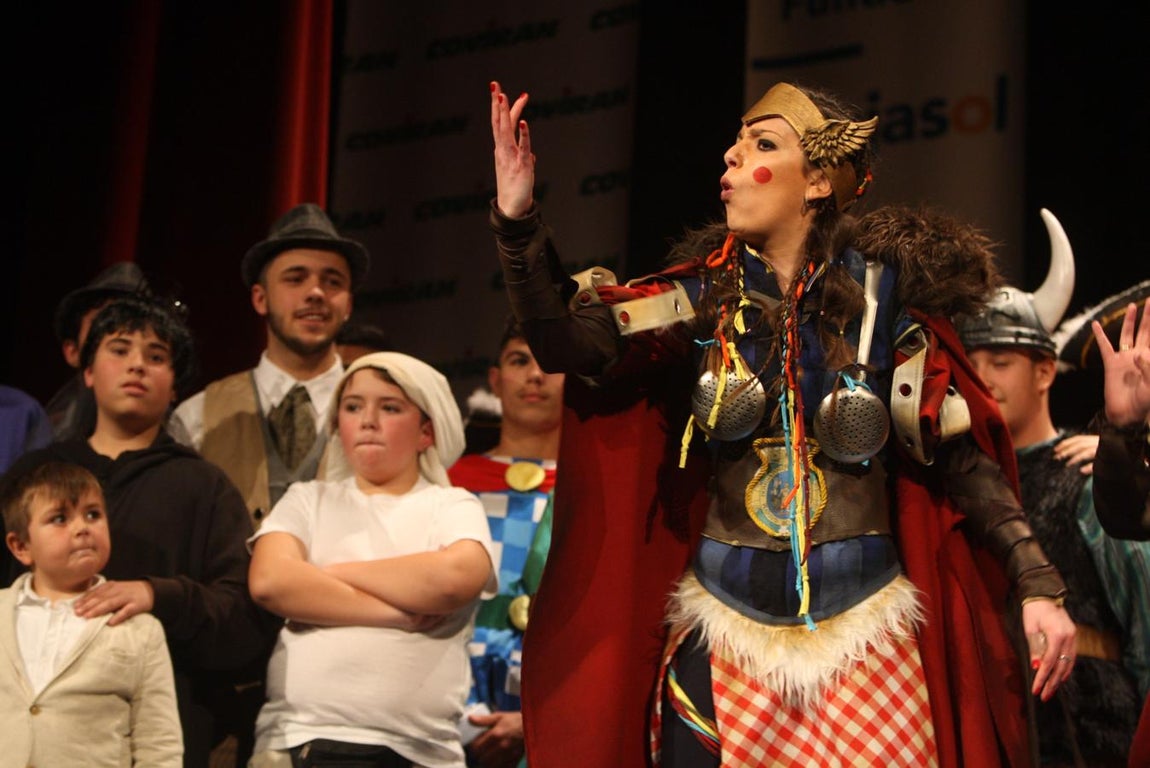 FOTOS: comparsa &#039;Las guerrilleras&#039; en el COAC 2018