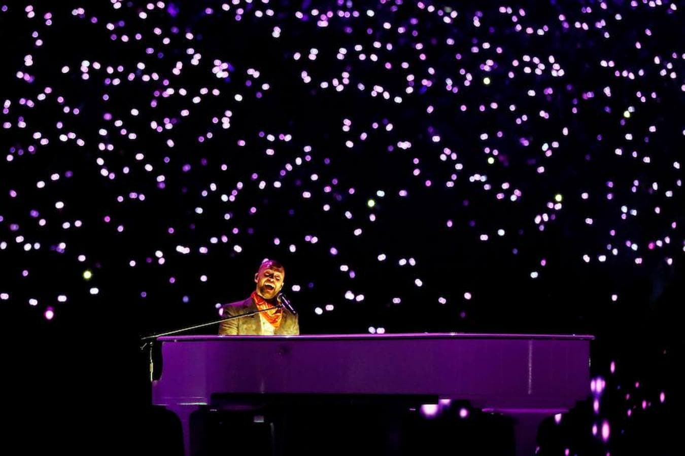 Justin Timberlake y el holograma de Prince desatan la locura en el intermedio de la Super Bowl