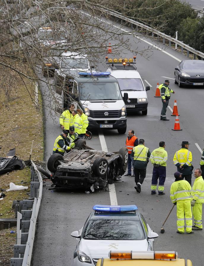 Las imágenes del accidente mortal en la A4 de Córdoba