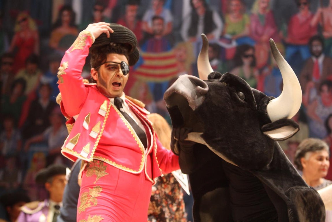 FOTOS: chirigota &#039;Una corrida en tu cara&#039; en Semifinales del COAC 2018