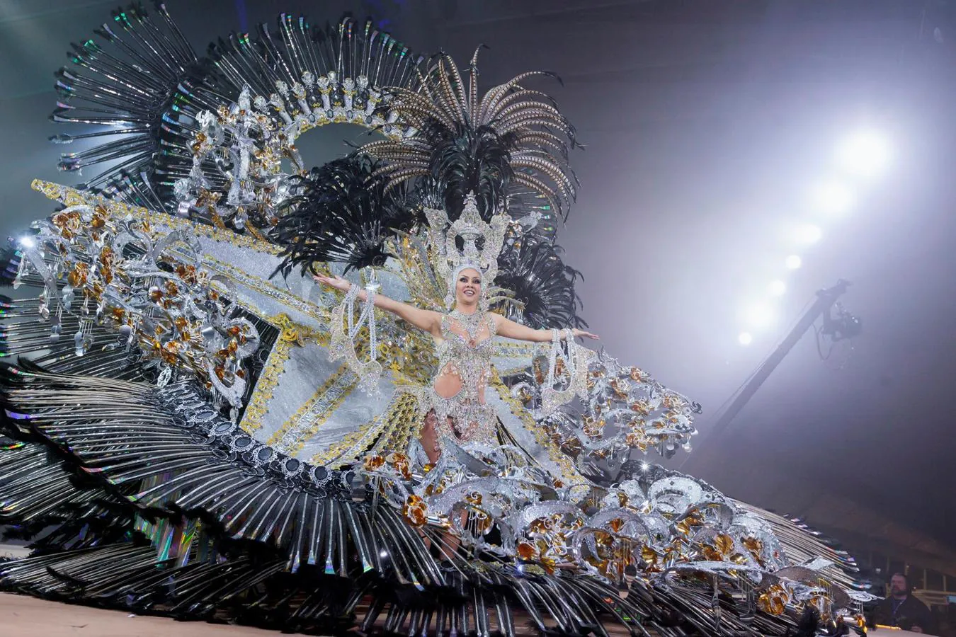 Las mejores imágenes de la gala de elección de la reina del Carnaval de Santa Cruz de Tenerife