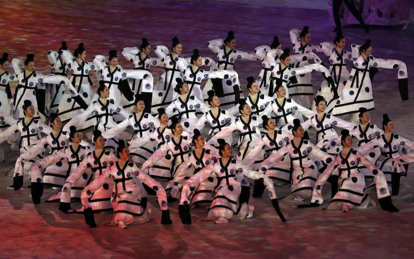 Una de las coreografías de esta inauguración de Juegos Olímpicos de Invierno celebrados en Pyeongchang. 