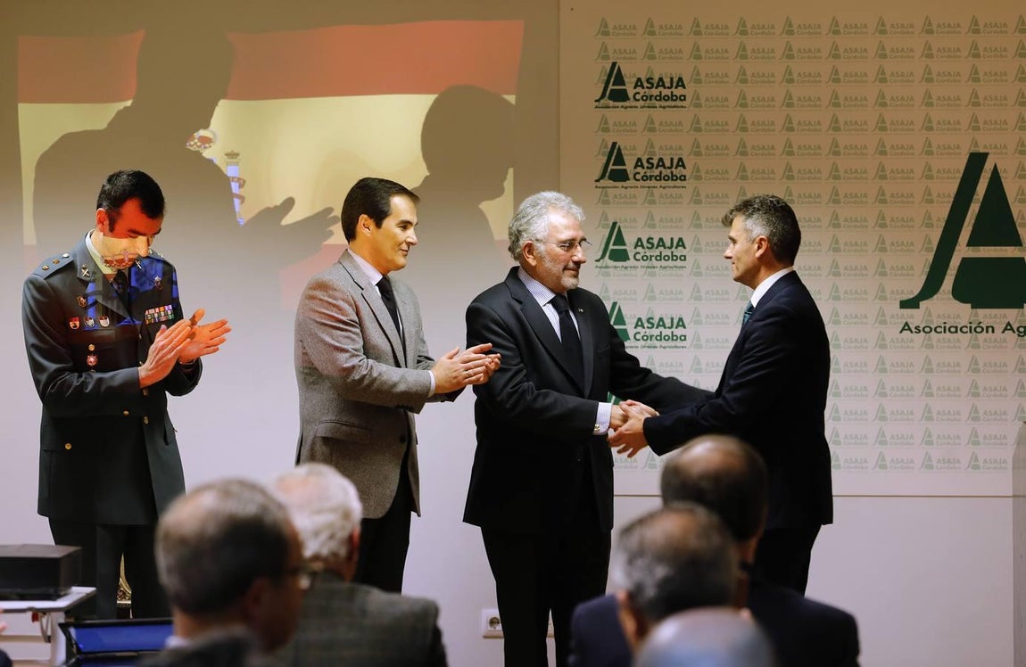 El homenaje de Asaja Córdoba a la Guardia Civil, en imágenes