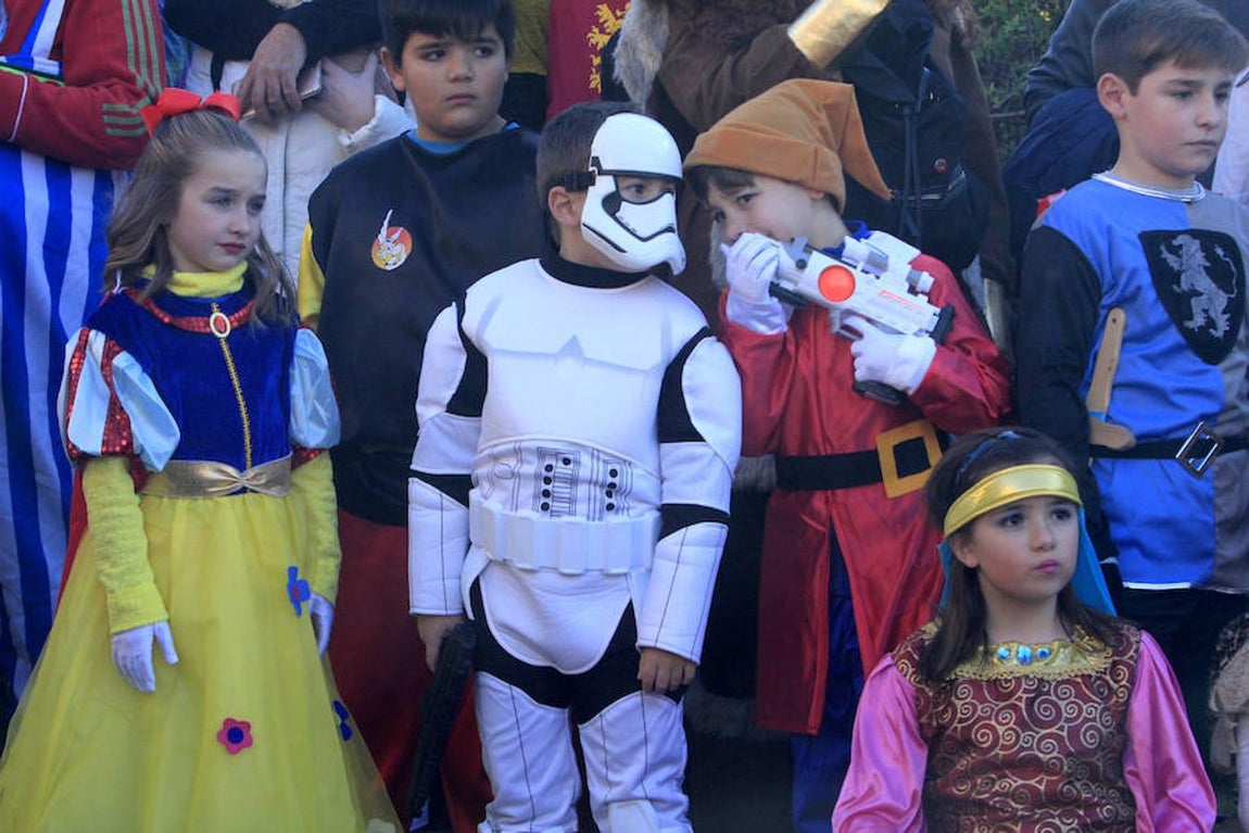 Desfile de carnaval en Toledo. Foto: LUNA REVENGA
