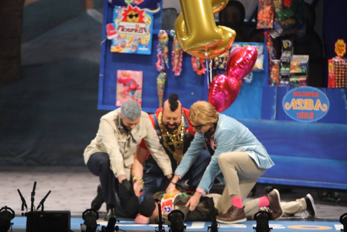 FOTO: Cuarteto El equipo A minúscula (comando Caleti) en la Final del Falla. Carnaval de Cádiz 2018